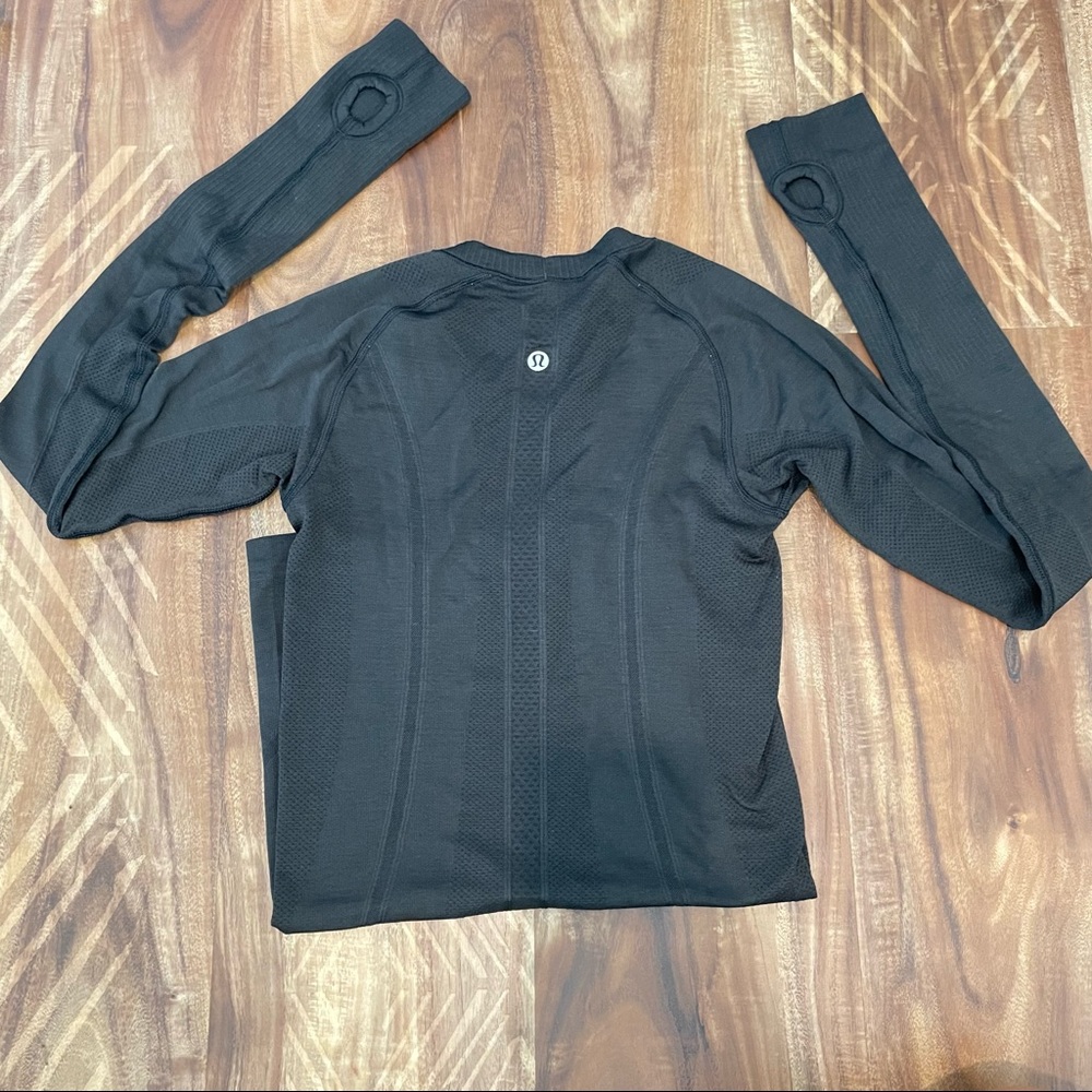 Lululemon swiftly tech long sleeve